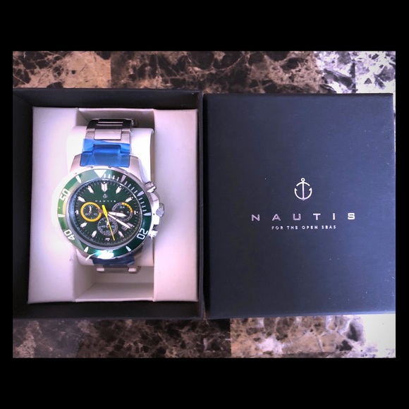 Nautis Men’s Diving Watch - Picture 1 of 3
